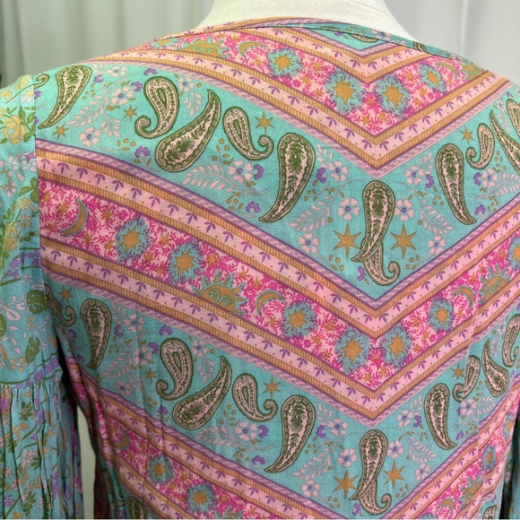 Spell & The Gypsy City Lights Sage Blouse - Picture 6 of 15